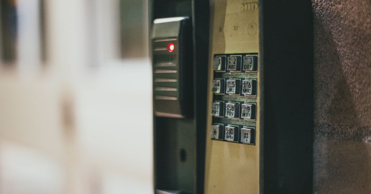 deadbolt installation — A1 Birmingham Locksmith